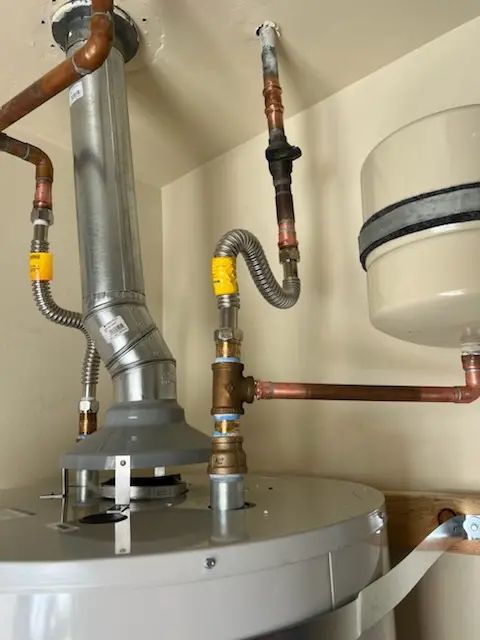 Water heater installation and plumbing repair in Bamberry Estates